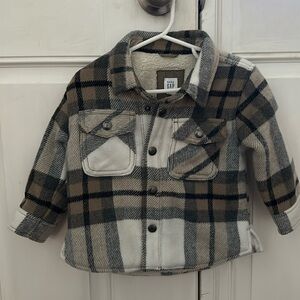 GAP Sherpa lined shirt jacket
